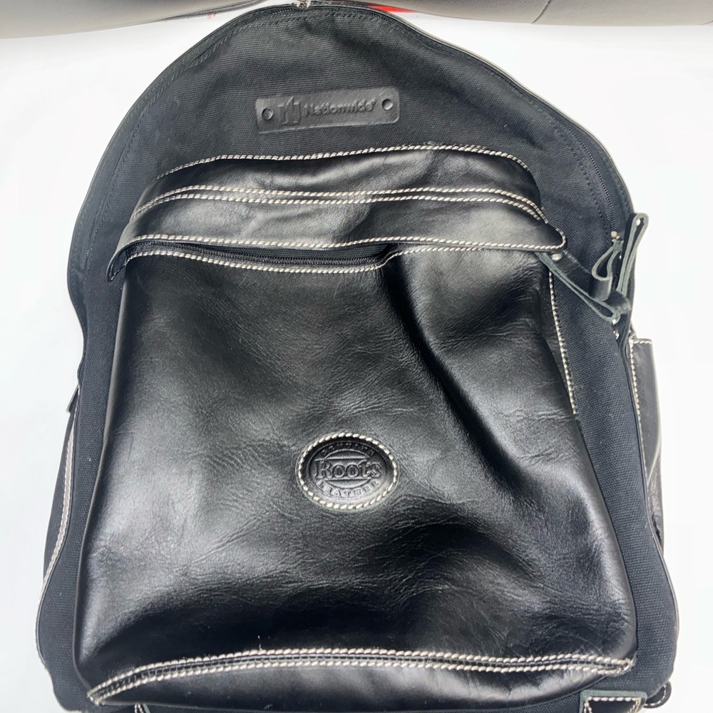 Roots Classic Black Men's Backpack